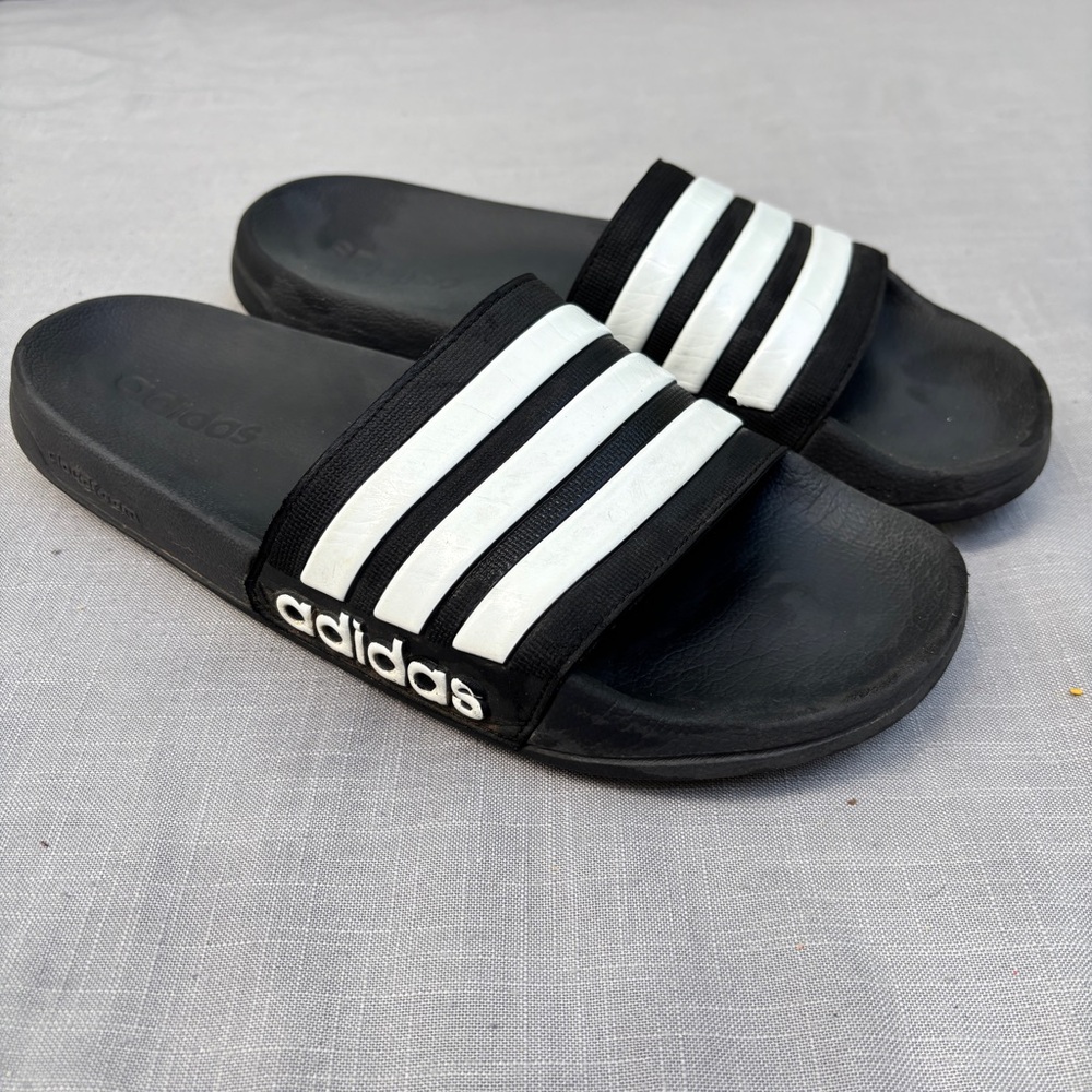 Adidas Men's Adilette Shower Slip On Slides Black/White Size 9/10 Good Used Cond